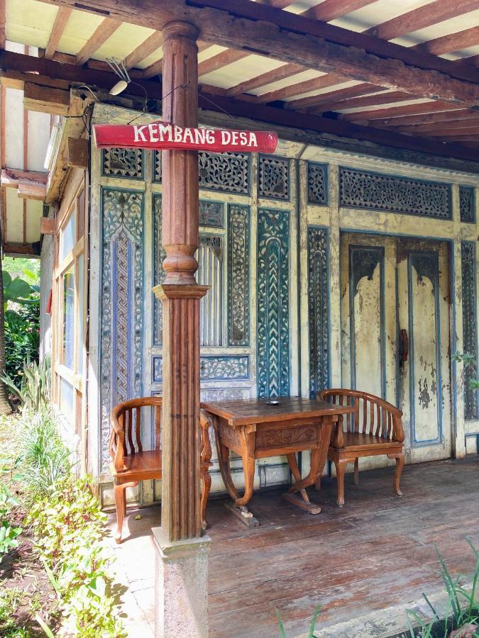 Sapulidi Cafe, Gallery & Resort Лембанг Екстериор снимка