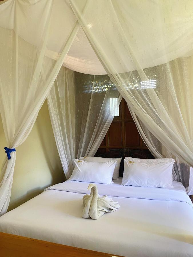 Sapulidi Cafe, Gallery & Resort Лембанг Екстериор снимка