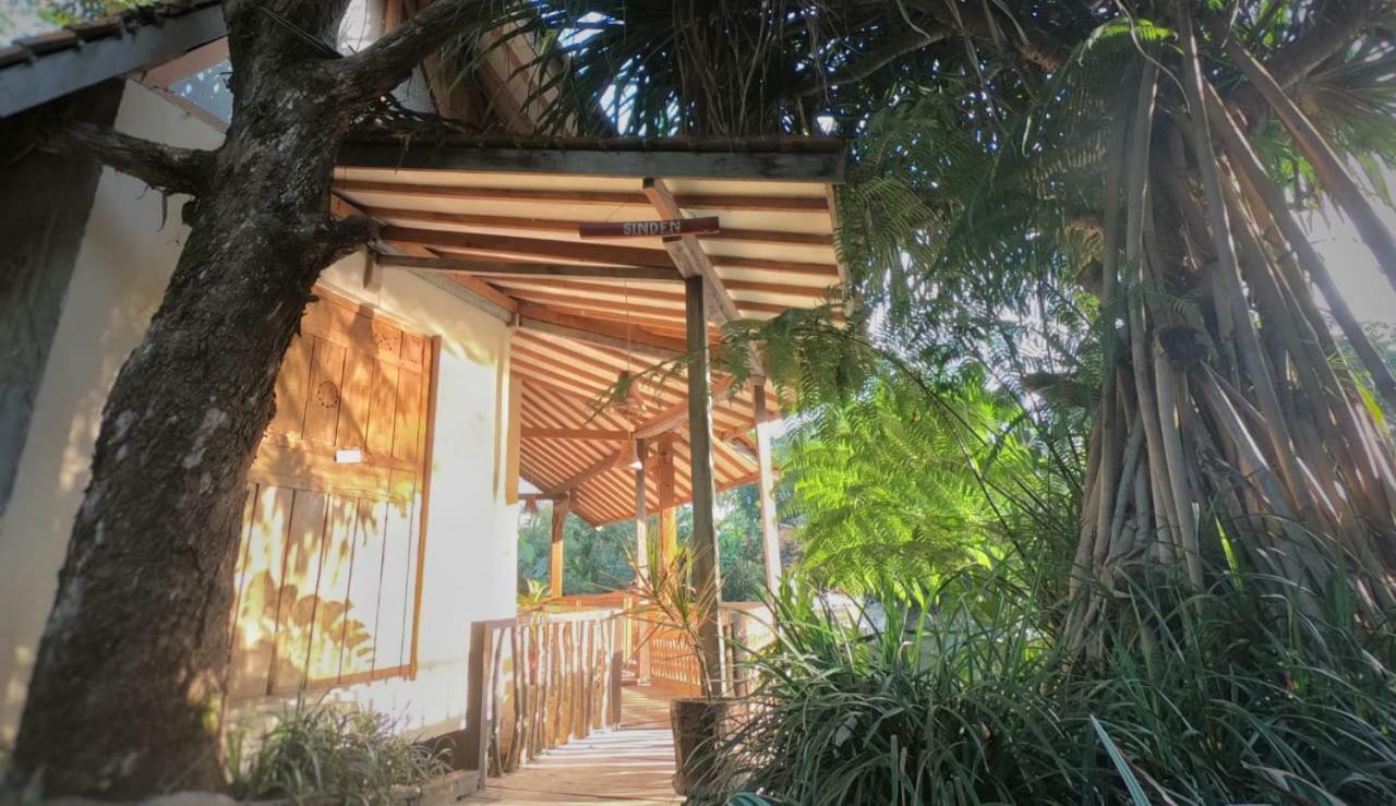 Sapulidi Cafe, Gallery & Resort Лембанг Екстериор снимка